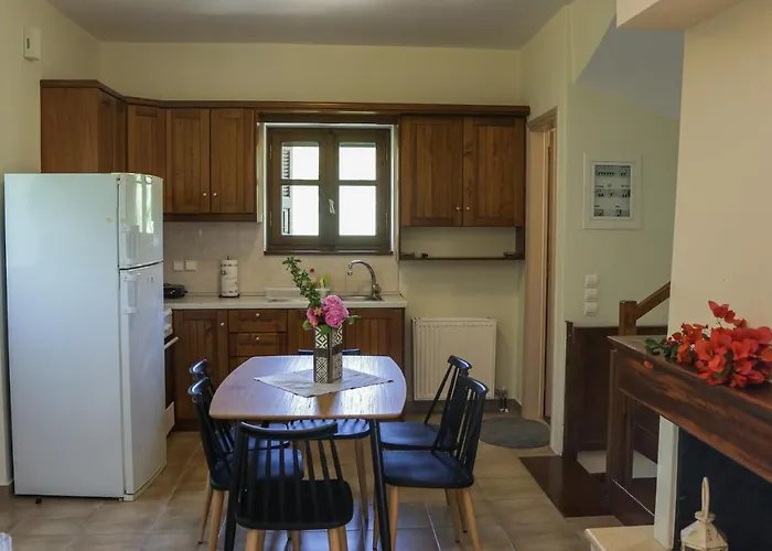 Picturesque Leonídion