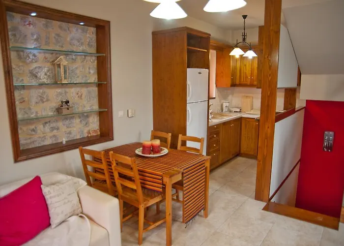 Picturesque Leonídion